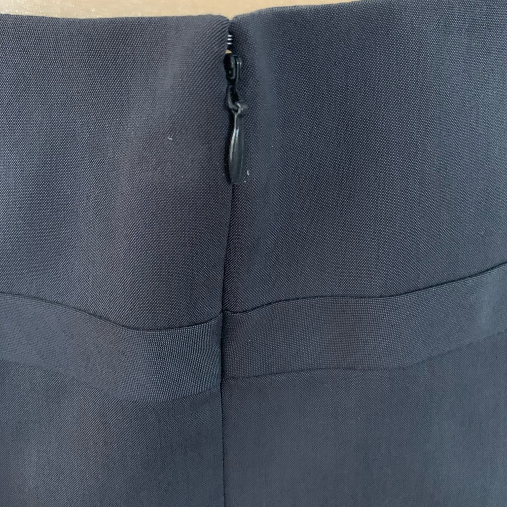 Express Design Studio Pencil Skirt in Gray - Picture 4 of 5